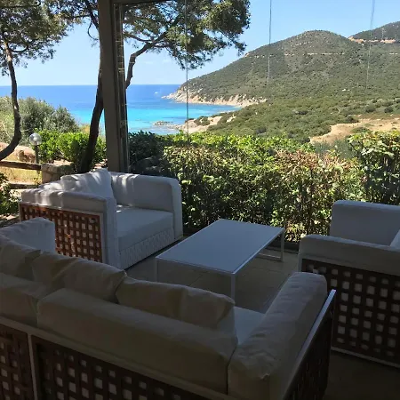 Sardinia Seaview&spapool فيلة