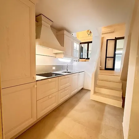 فيلة Sardinia Seaview&spapool فيلاّسيمِيوس