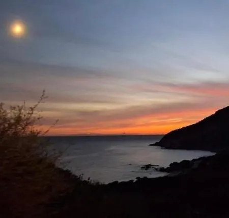 Sardinia Seaview&spapool فيلاّسيمِيوس