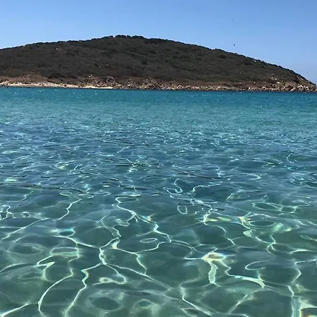 Sardinia Seaview&spapool فيلة *