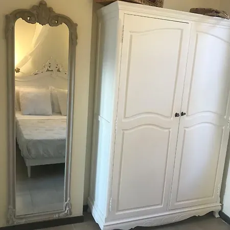 Sardinia Seaview&spapool فيلة